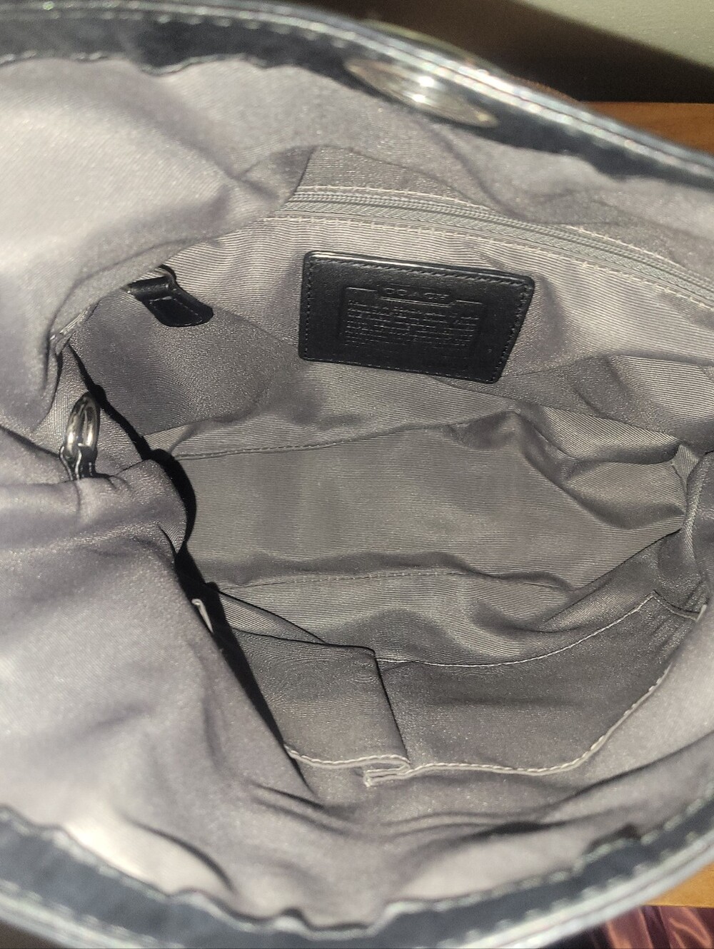 Coach Chelsea Optic Signature Turn-Lock Hobo Shoulder Bag 2007 - Picture 8 of 9